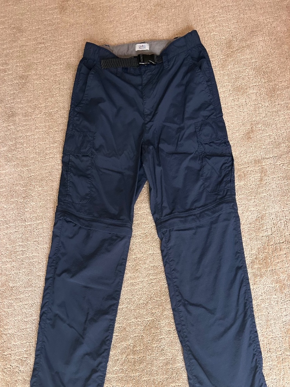 Men’s size 34X32 Convertible zip off Cargo pants